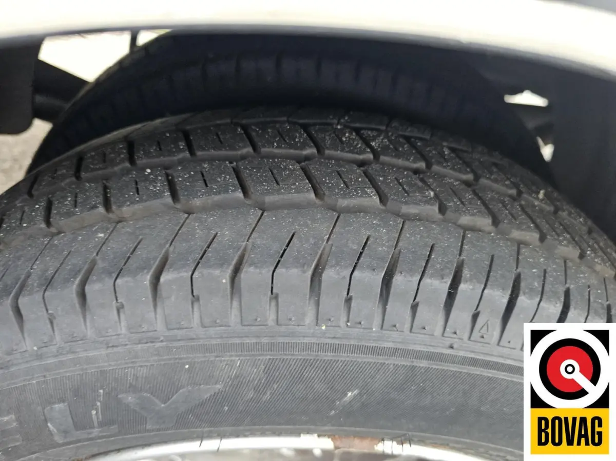 310 2.0 TDCI L1H1 Ambiente BE trekker met oplegger.