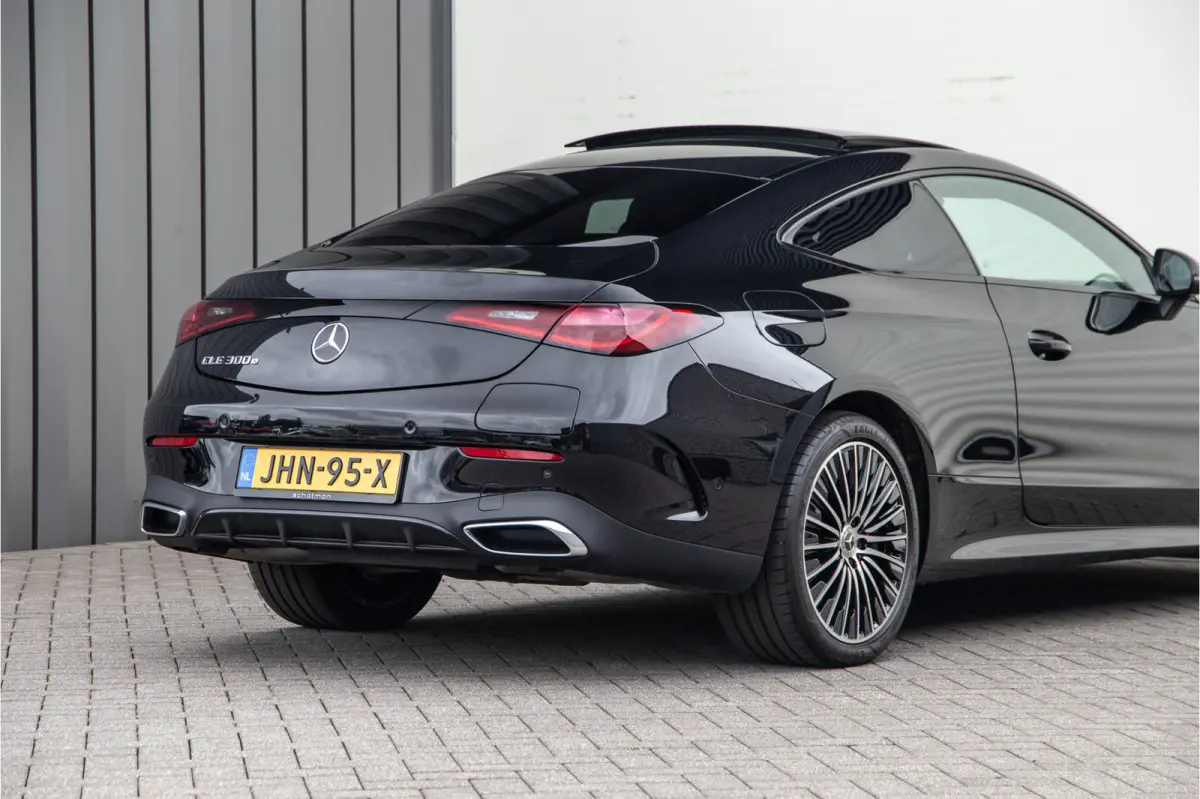 300 e AMG Premium Plus, Pano, Burmester, Key-less, Hybrid 2024