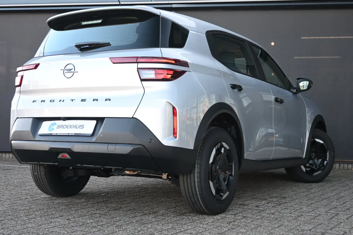 Edition 1.2 Hybrid 145pk Automaat VOORRAAD-ACTIE! | 10'' Digitaal instrumentenpaneel | LED koplampen | Parkeersensoren achter