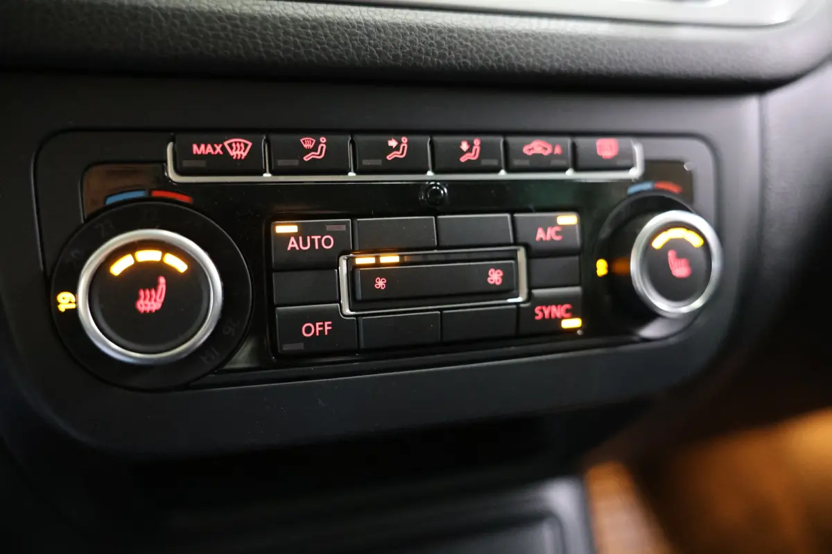 1.4 TSI AUTOM CUP Editie 81000KM CLIMA PDC STOELVW PARK ASS. '15