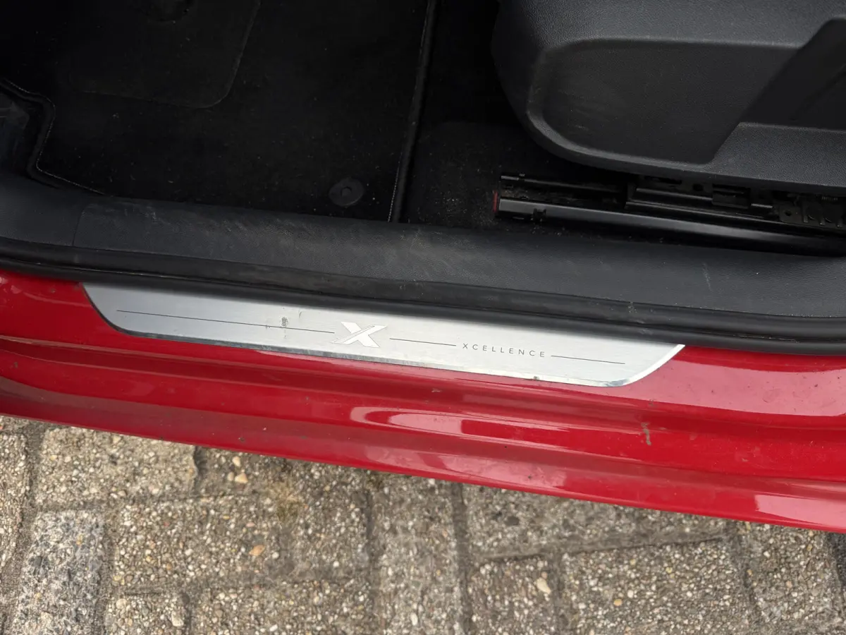1.4 TSI eHybrid PHEV FR Business Intense