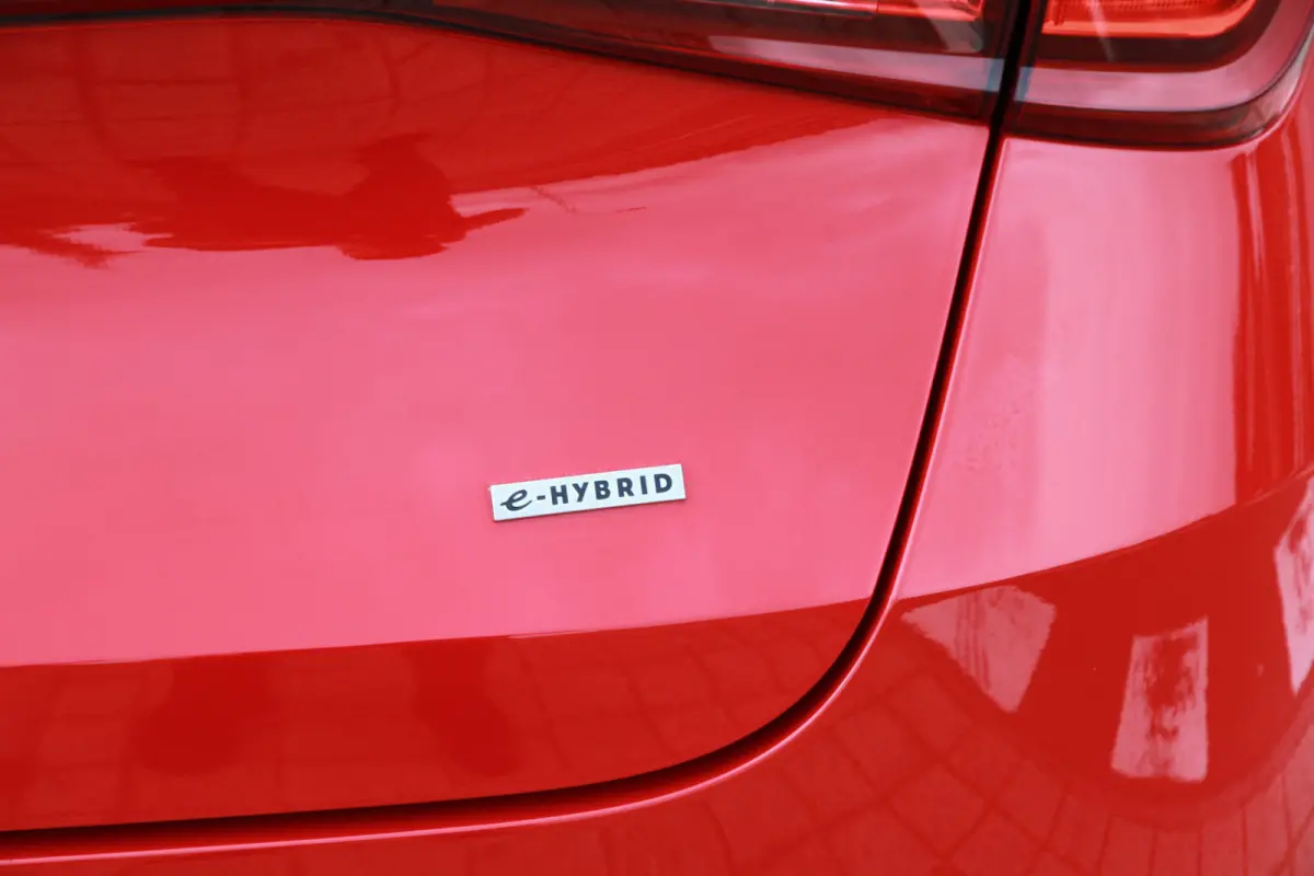 1.4 TSI eHybrid PHEV FR Business Intense