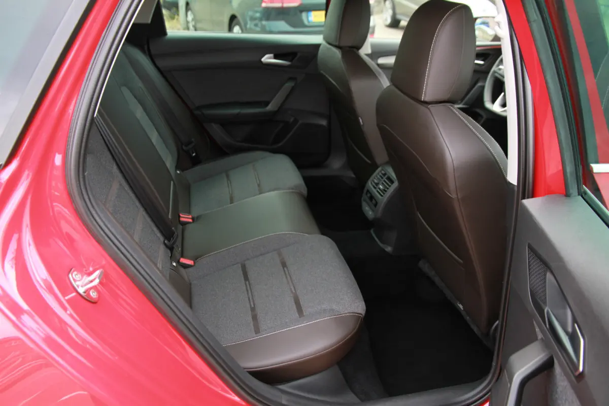 1.4 TSI eHybrid PHEV FR Business Intense