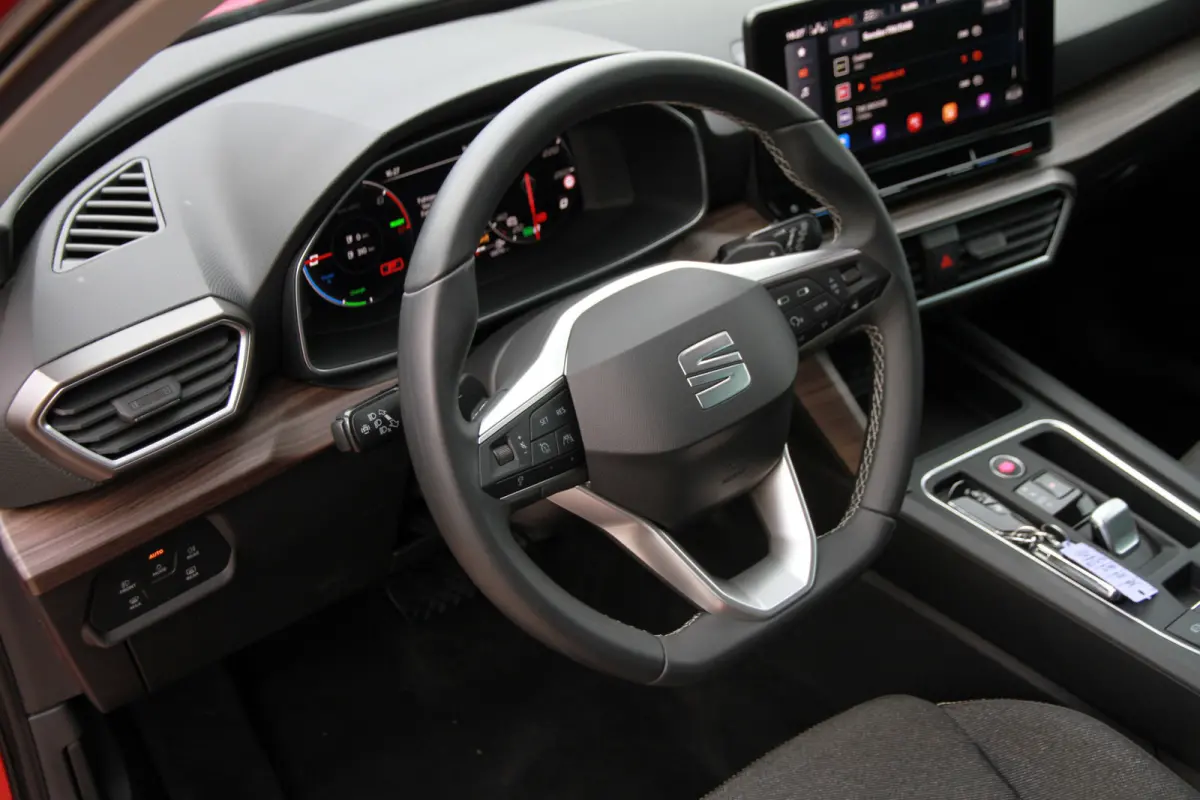 1.4 TSI eHybrid PHEV FR Business Intense