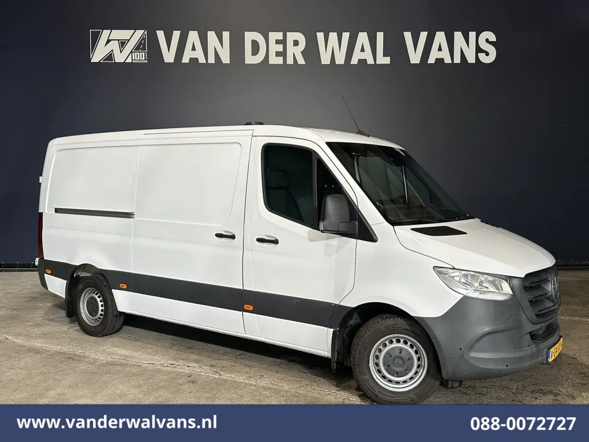 317 CDI 170pk L2H1 Euro6 Airco | Camera | Navigatie | Apple Carplay | Cruisecontrol Android Auto, Chauffeursstoel, Parkeersensoren, MBUX