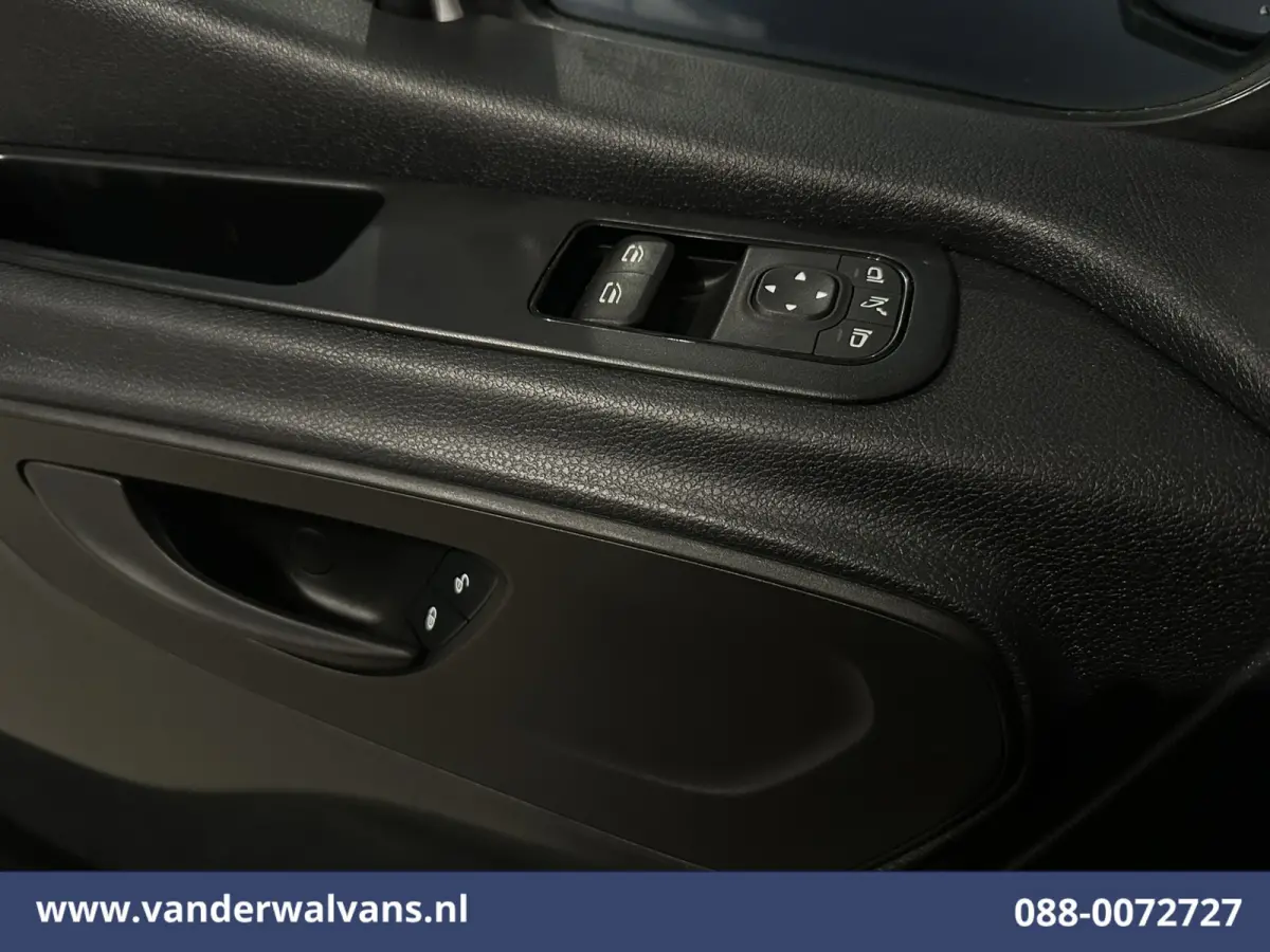 317 CDI 170pk L2H1 Euro6 Airco | Camera | Navigatie | Apple Carplay | Cruisecontrol Android Auto, Chauffeursstoel, Parkeersensoren, MBUX