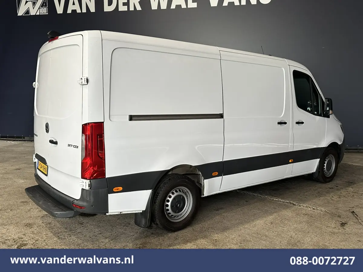 317 CDI 170pk L2H1 Euro6 Airco | Camera | Navigatie | Apple Carplay | Cruisecontrol Android Auto, Chauffeursstoel, Parkeersensoren, MBUX