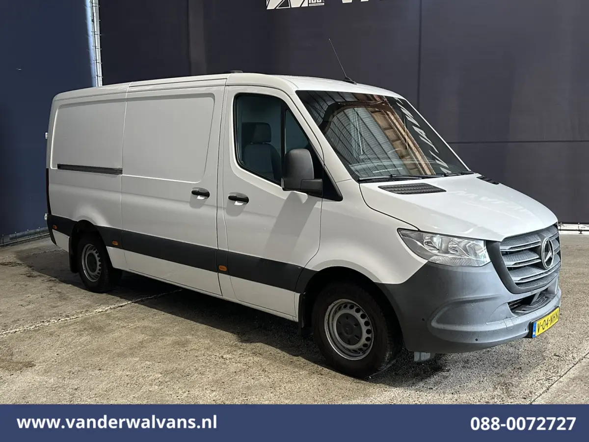 317 CDI 170pk L2H1 Euro6 Airco | Camera | Navigatie | Apple Carplay | Cruisecontrol Android Auto, Chauffeursstoel, Parkeersensoren, MBUX