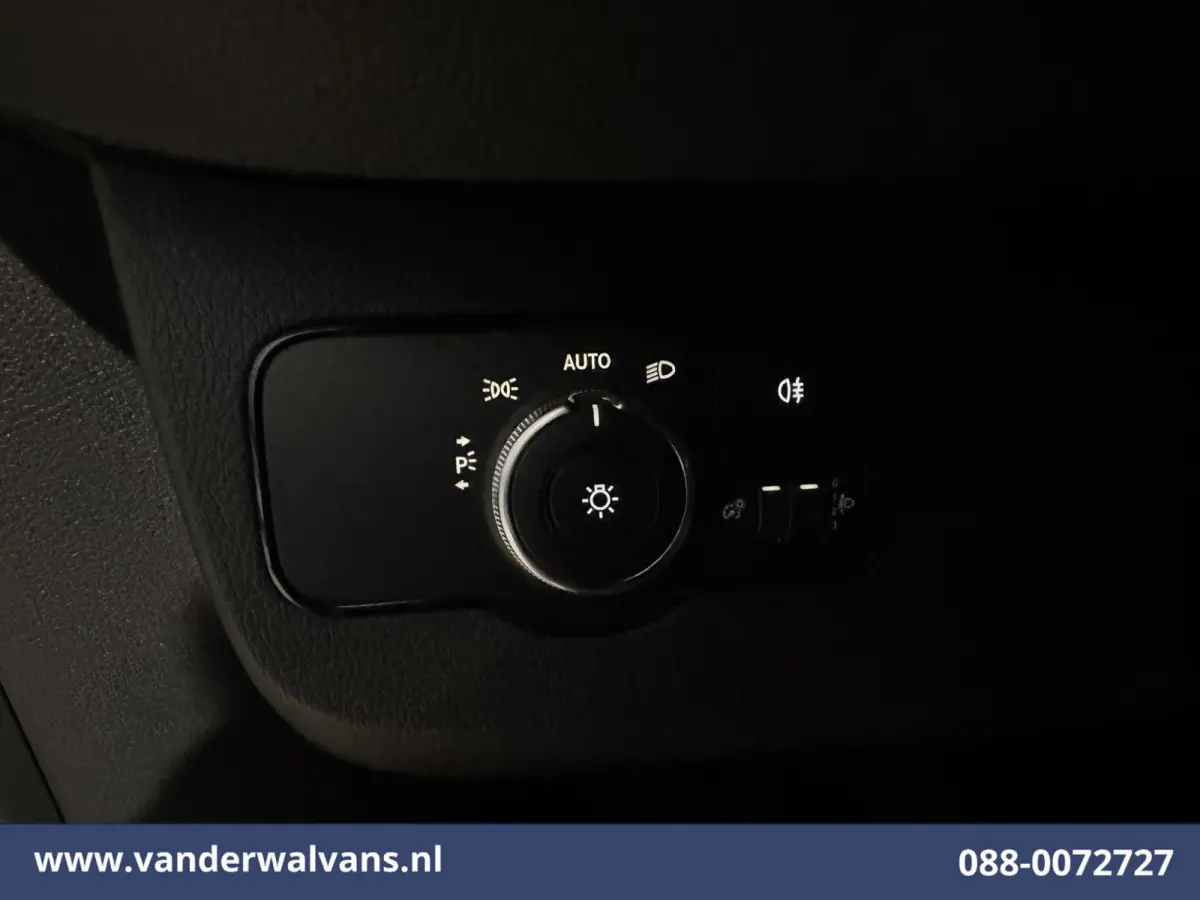 317 CDI 170pk L2H1 Euro6 Airco | Camera | Navigatie | Apple Carplay | Cruisecontrol Android Auto, Chauffeursstoel, Parkeersensoren, MBUX