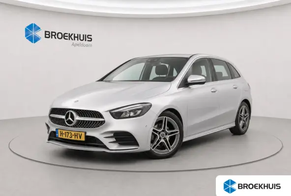180 Business Solution AMG | AMG | Camera achter | Carplay | Navigatie | Verwarmbare stoelen voor | AMG-styling | Achterbank in delen neerklapbaar | Achteruitrijcamera