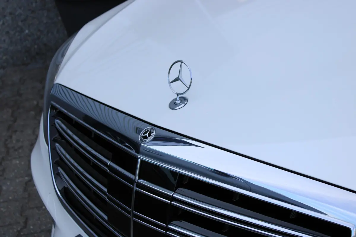450 AMG Premium Plus Massage | Pano | Memory | Distronic | Stoelklima | Burmester | HeadUp | Keyless | 360 Camera | Lage Kilometerstand | Dealer Onderhouden