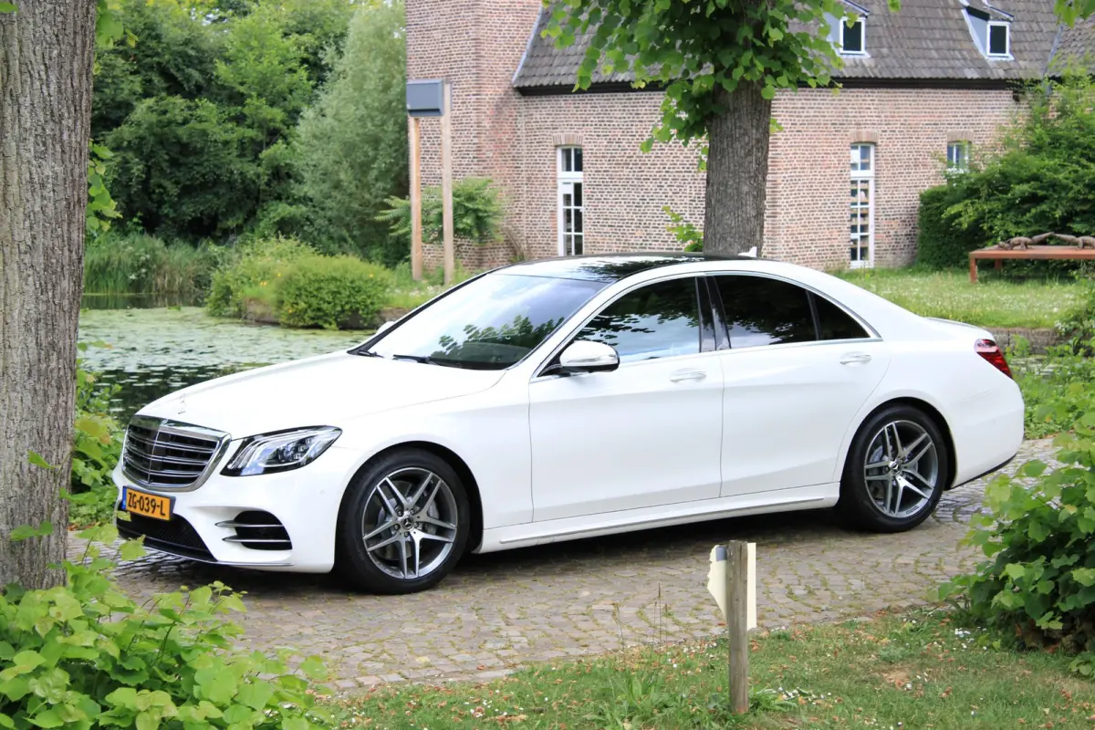 450 AMG Premium Plus Massage | Pano | Memory | Distronic | Stoelklima | Burmester | HeadUp | Keyless | 360 Camera | Lage Kilometerstand | Dealer Onderhouden