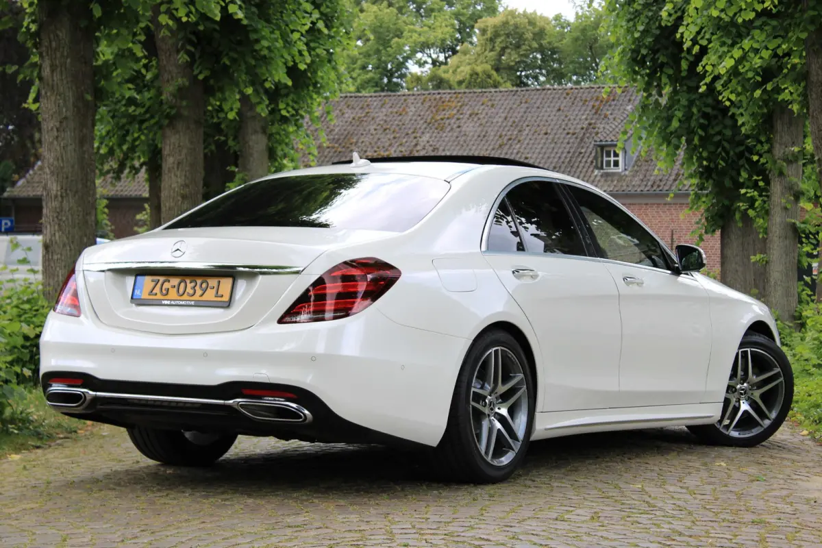 450 AMG Premium Plus Massage | Pano | Memory | Distronic | Stoelklima | Burmester | HeadUp | Keyless | 360 Camera | Lage Kilometerstand | Dealer Onderhouden