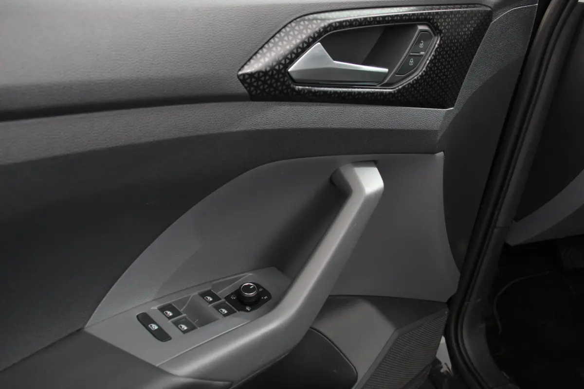 1.5 TSI DSG Style Team Navigatie Apple Carplay/Android Auto Adaptive cruise control Parkeersensoren Camera Stoelverwarming Virtual Cockpit Keyless Entry Lane assist Privacy glas