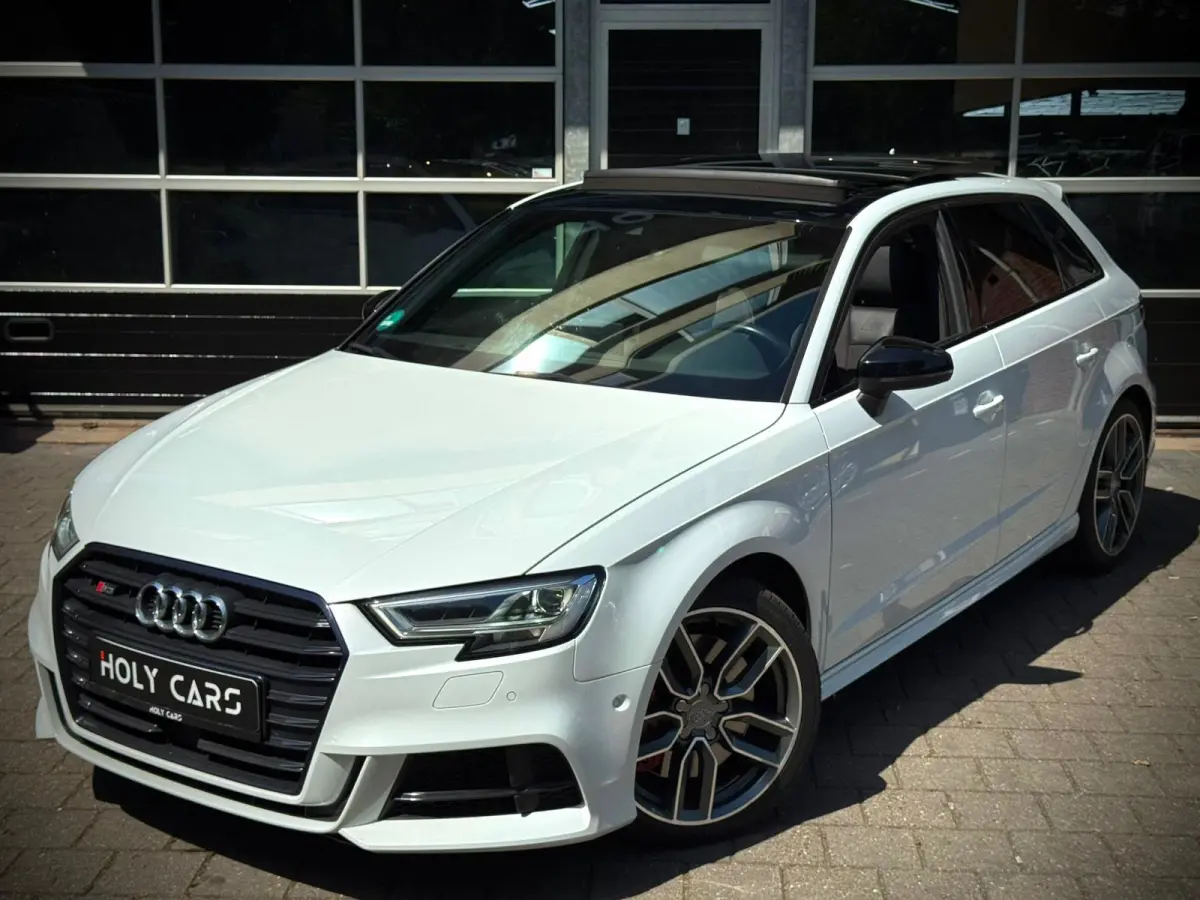 S3 quattro | PANO| VIRTUAL | CAMERA | B&O |