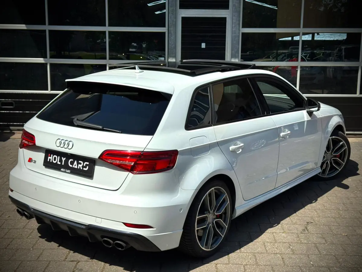 S3 quattro | PANO| VIRTUAL | CAMERA | B&O |