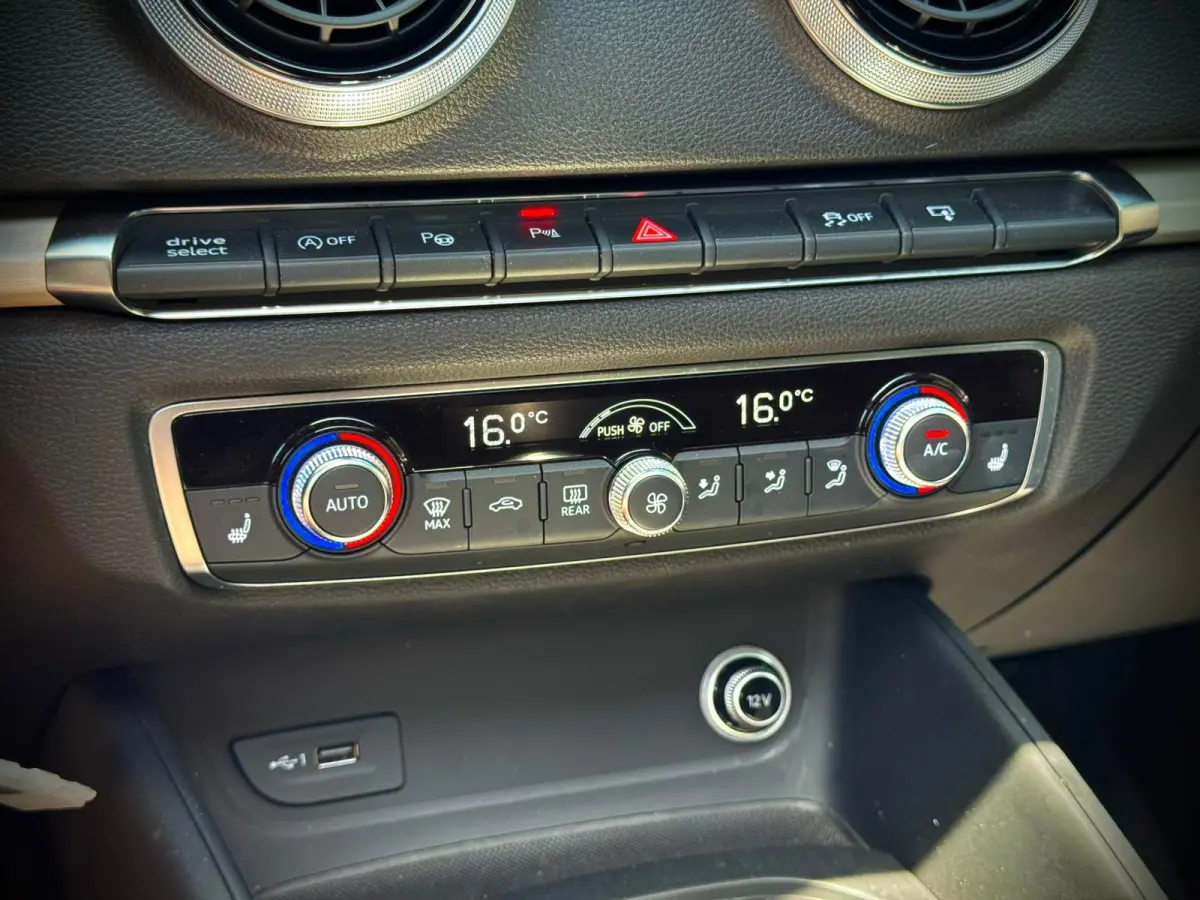 S3 quattro | PANO| VIRTUAL | CAMERA | B&O |