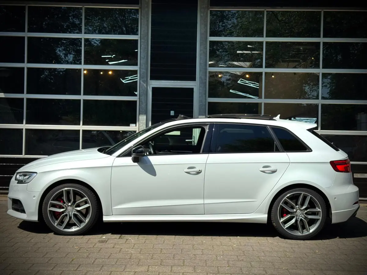 S3 quattro | PANO| VIRTUAL | CAMERA | B&O |
