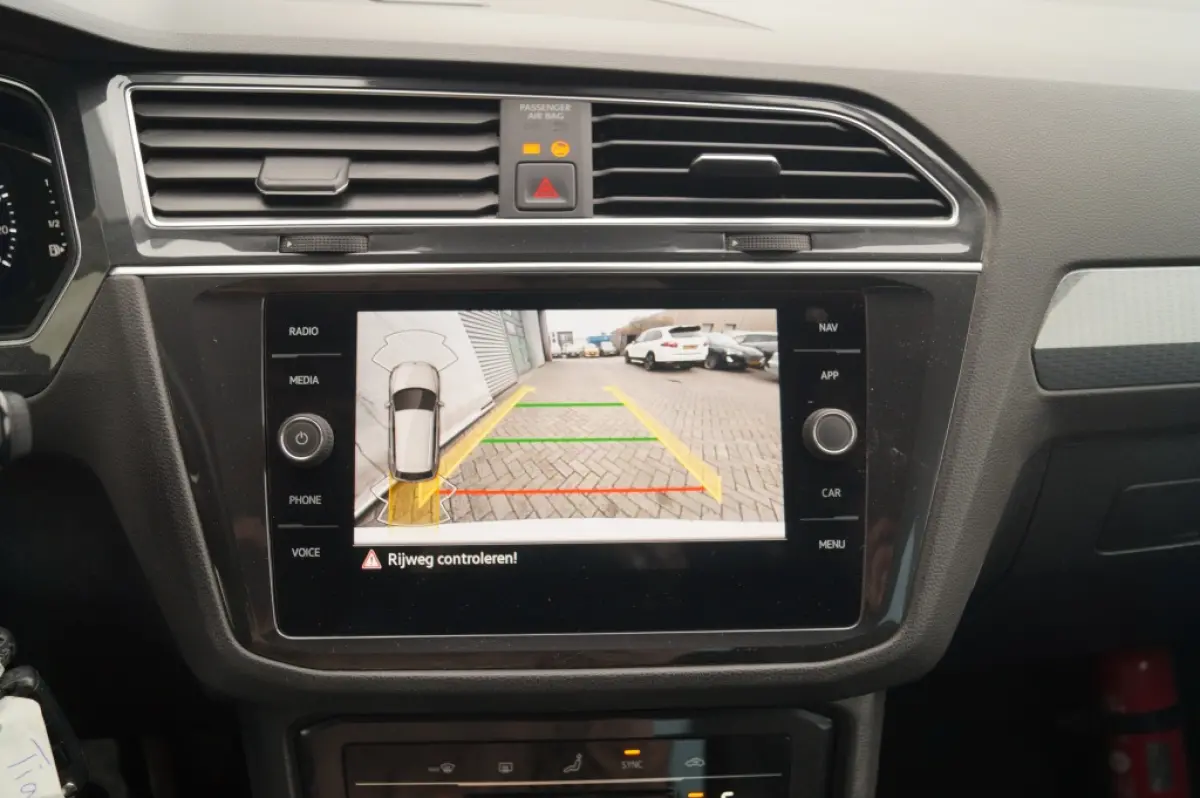 1.4 TSI DSG eHybrid Plug-in Life Edition -SOH95%-NAVI-ECC-
