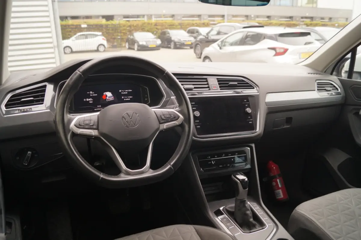 1.4 TSI DSG eHybrid Plug-in Life Edition -SOH95%-NAVI-ECC-