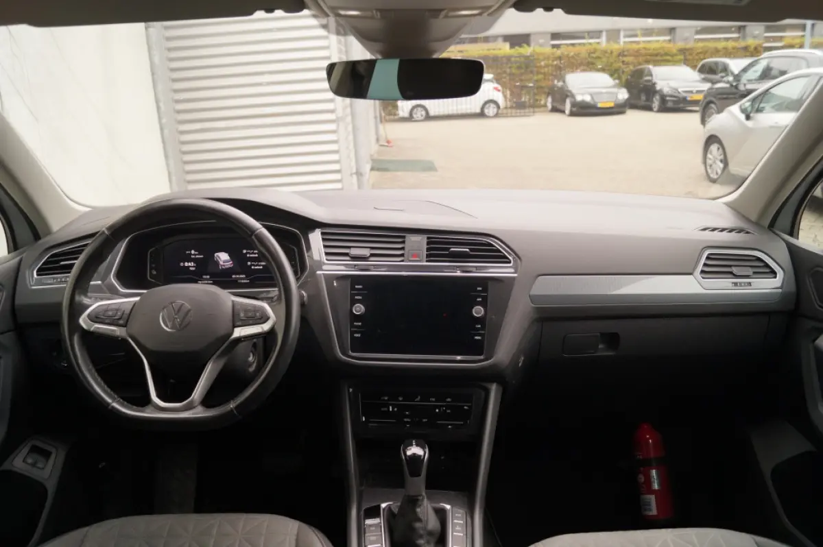 1.4 TSI DSG eHybrid Plug-in Life Edition -SOH95%-NAVI-ECC-