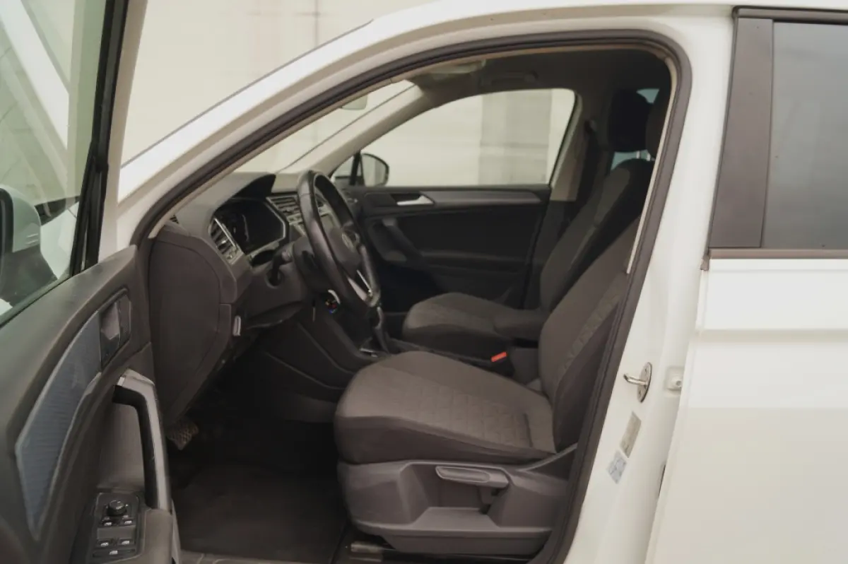1.4 TSI DSG eHybrid Plug-in Life Edition -SOH95%-NAVI-ECC-