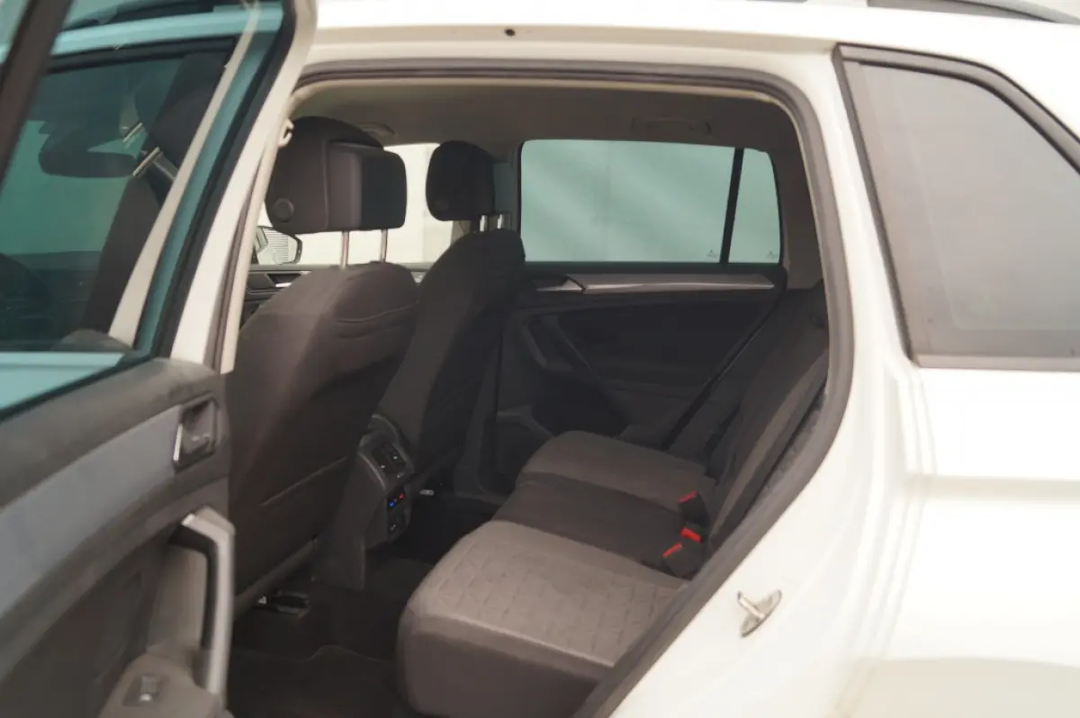 1.4 TSI DSG eHybrid Plug-in Life Edition -SOH95%-NAVI-ECC-