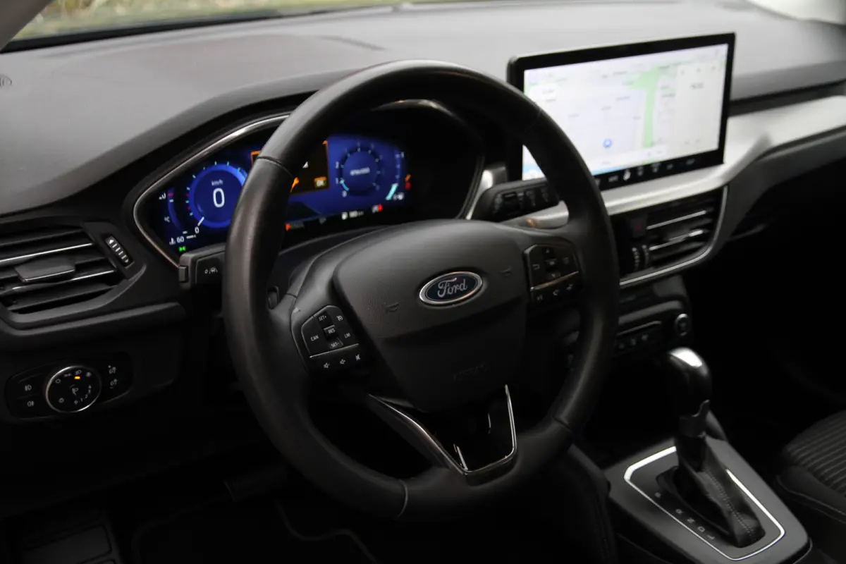 1.0 EcoBoost Titanium X Business Hybrid