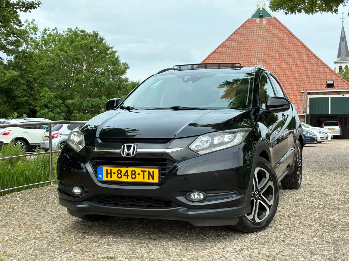 1.5 i-VTEC Executive | Pano/schuifdak + Xenon/LED + Leder nu €11.975,-!!