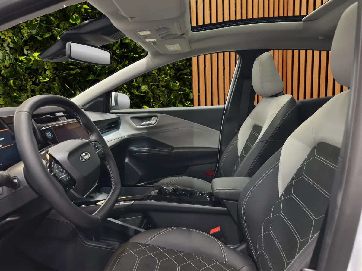 Premium 44 kWh | Achteruitrijcamera | Apple Carplay/Android Auto|telefoonintegratie premium | Cruise control adaptief