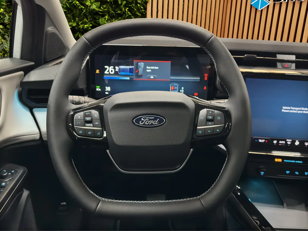 Premium 44 kWh | Achteruitrijcamera | Apple Carplay/Android Auto|telefoonintegratie premium | Cruise control adaptief