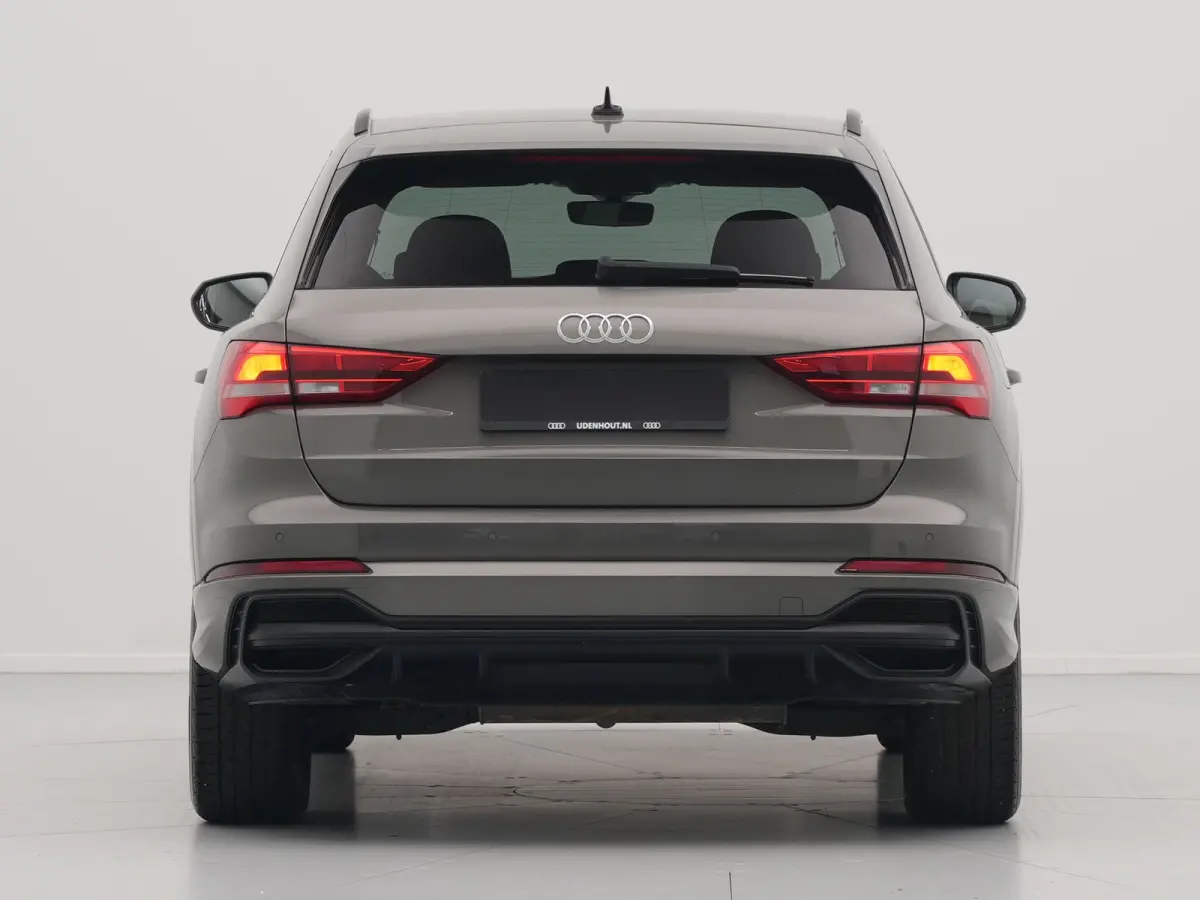 35 TFSI 150pk Edition S line Navigatie| Digital Cockpit | PDC | Front/Sideass. 17
