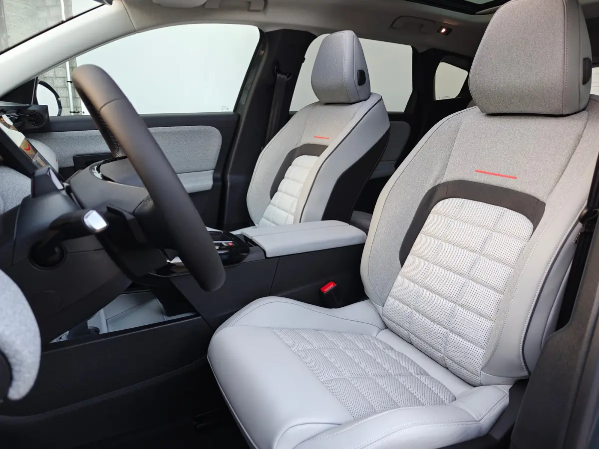 1.2 Hybrid 145 Max | Aanhanger assistent | Afwijkende dakkleur | Apple Carplay/Android Auto|telefoonintegratie premium