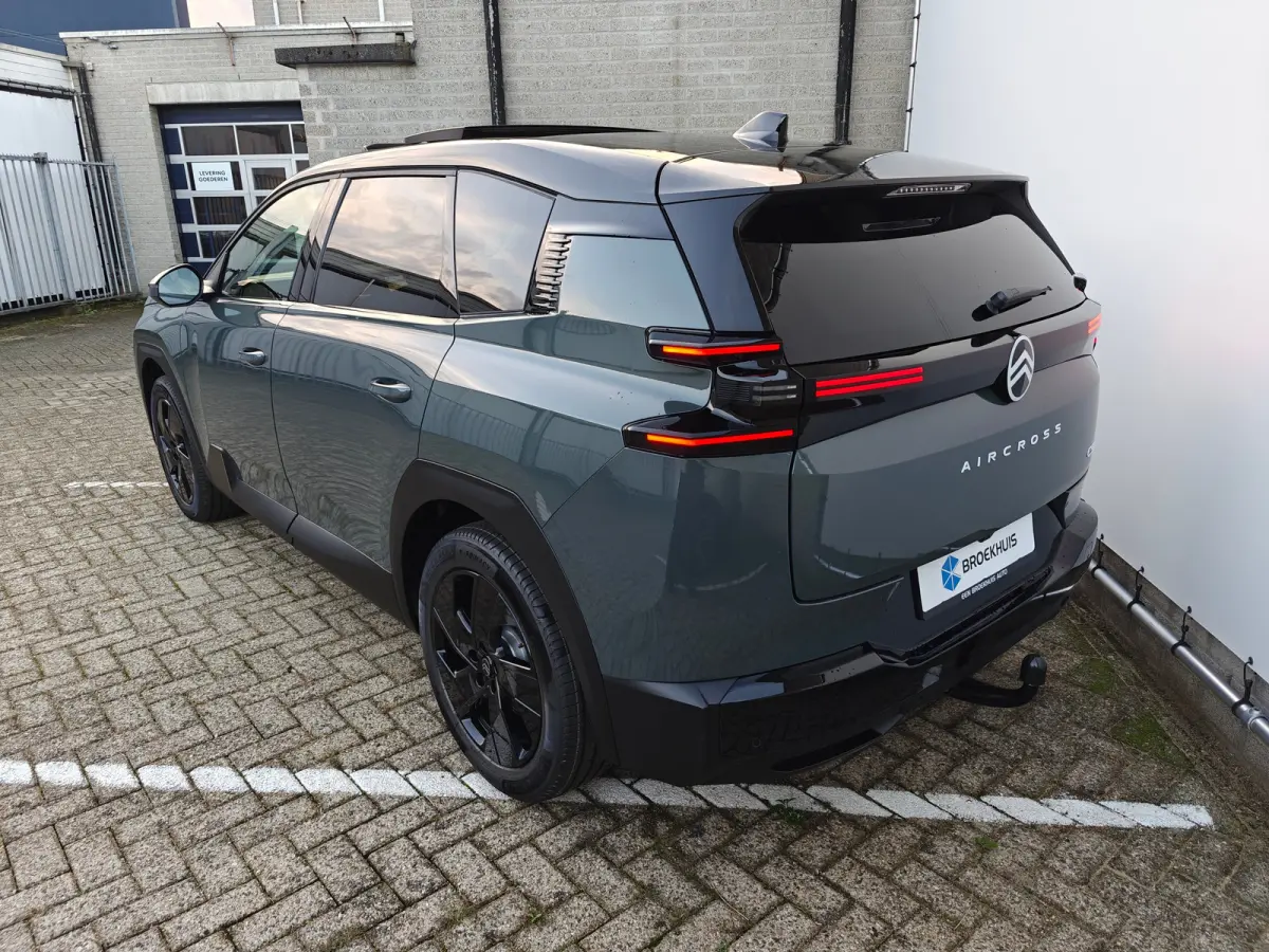 1.2 Hybrid 145 Max | Aanhanger assistent | Afwijkende dakkleur | Apple Carplay/Android Auto|telefoonintegratie premium