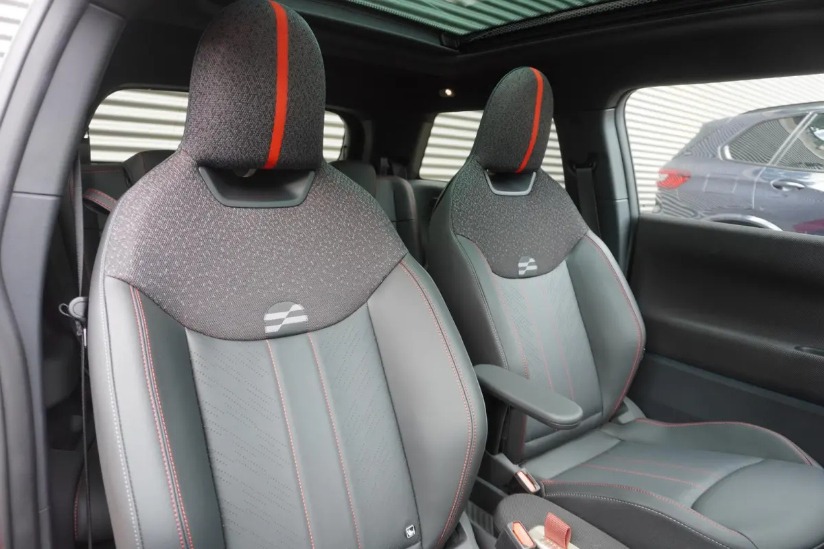 Cooper E John Cooper Works Trim | Pakket L