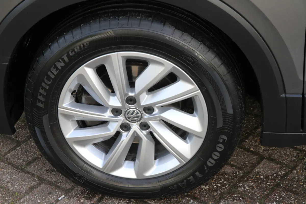 1.0 TSI Life Achteruitrijcamera | Cruise control adaptief