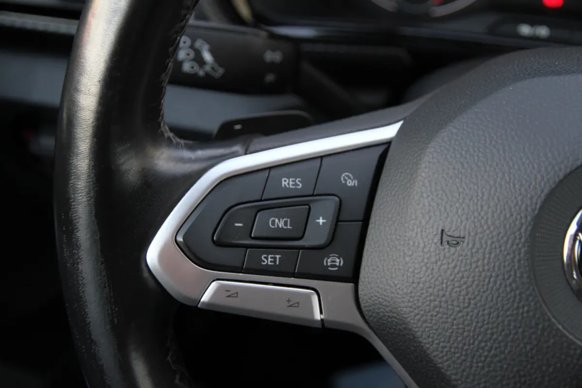 1.0 TSI Life Achteruitrijcamera | Cruise control adaptief