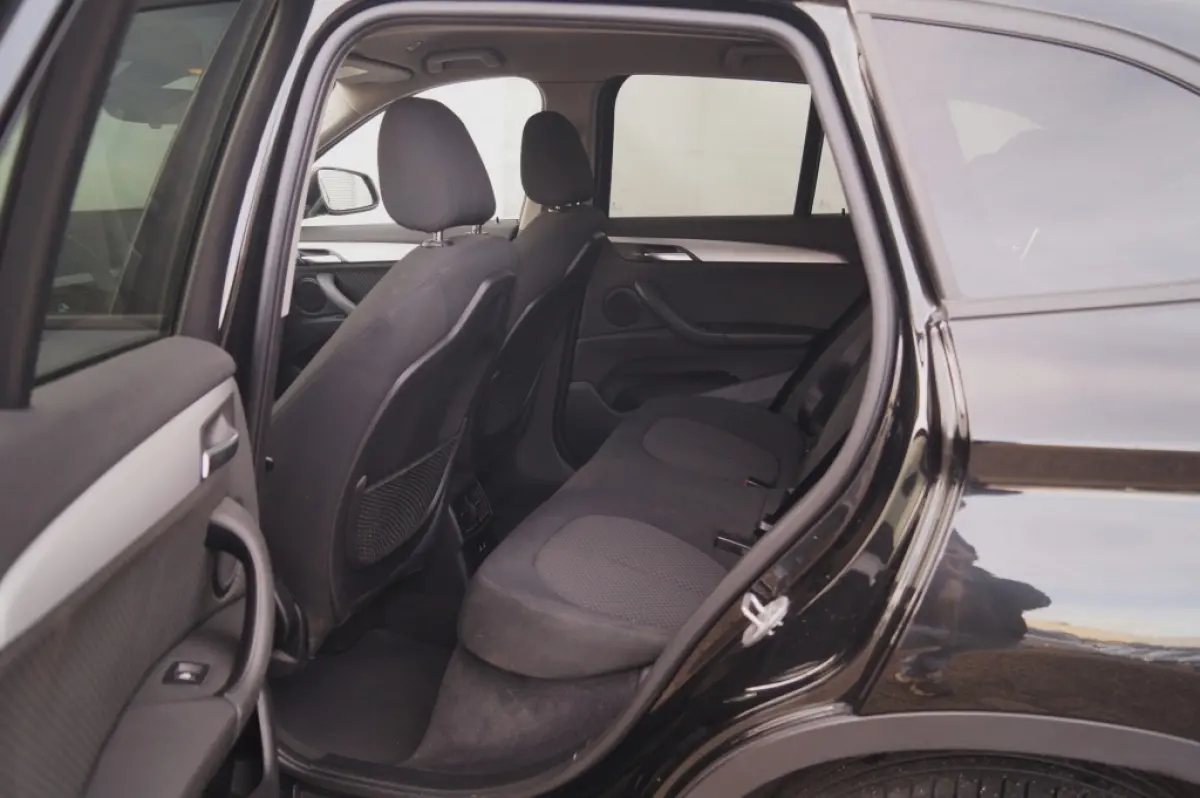 xDrive25e Executive -NAVI-ECC-HUD-CAM-PDC-