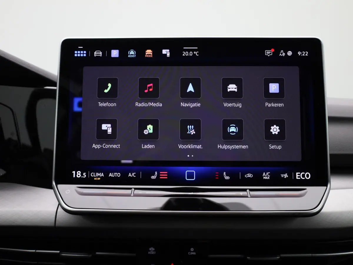 1.5 eHybrid Life Edition | Automaat | Navigatie | Draadloze Apple carplay | Adaptieve cruise control | File Assist | Climate control | Stuur- en Stoelverwarming | 360' graden Camera | Park A