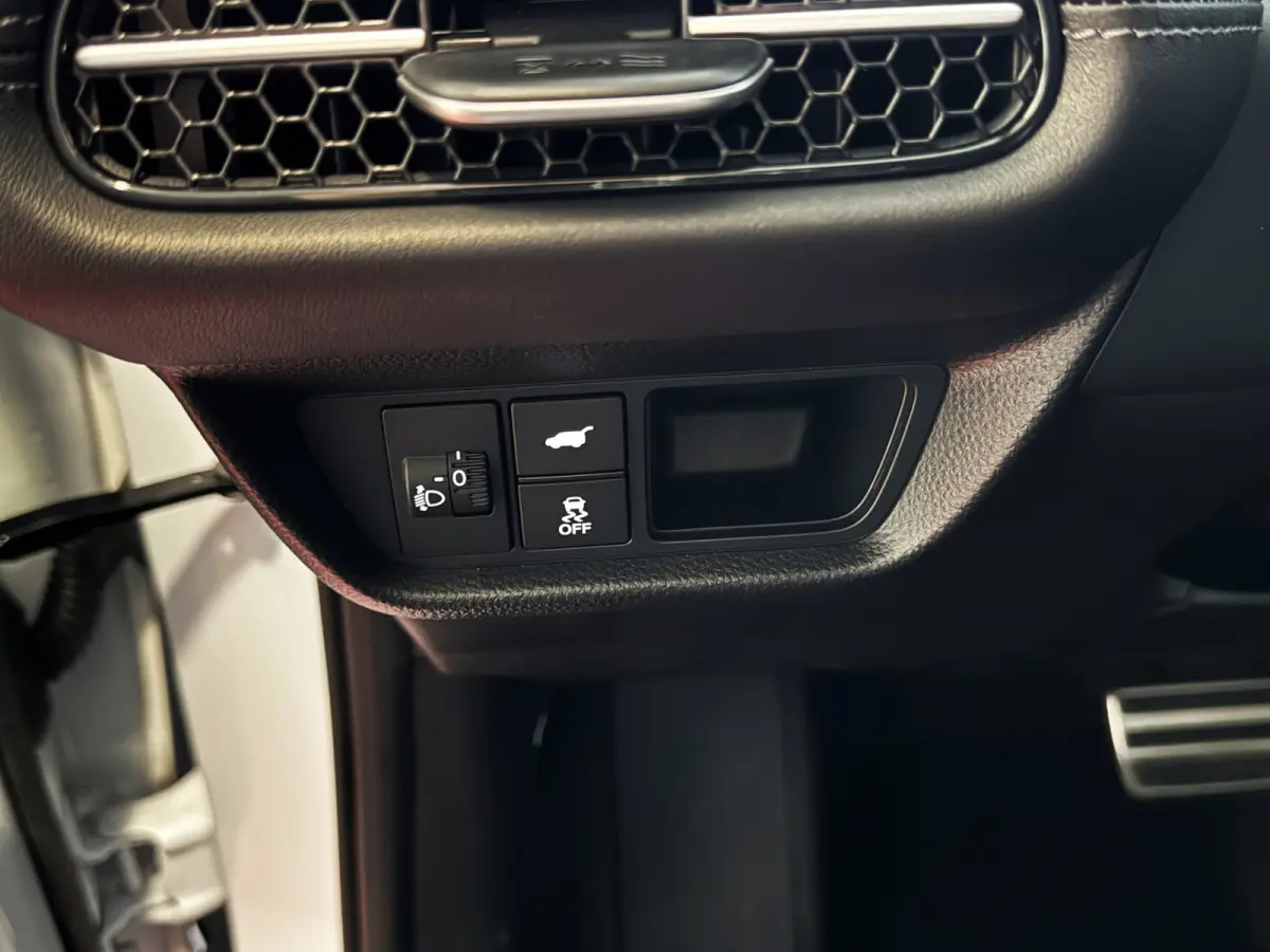 2.0 e:HEV 184 PK STOELVERW CAMERA CARPLAY SPORT ELEK.STOEL PDC