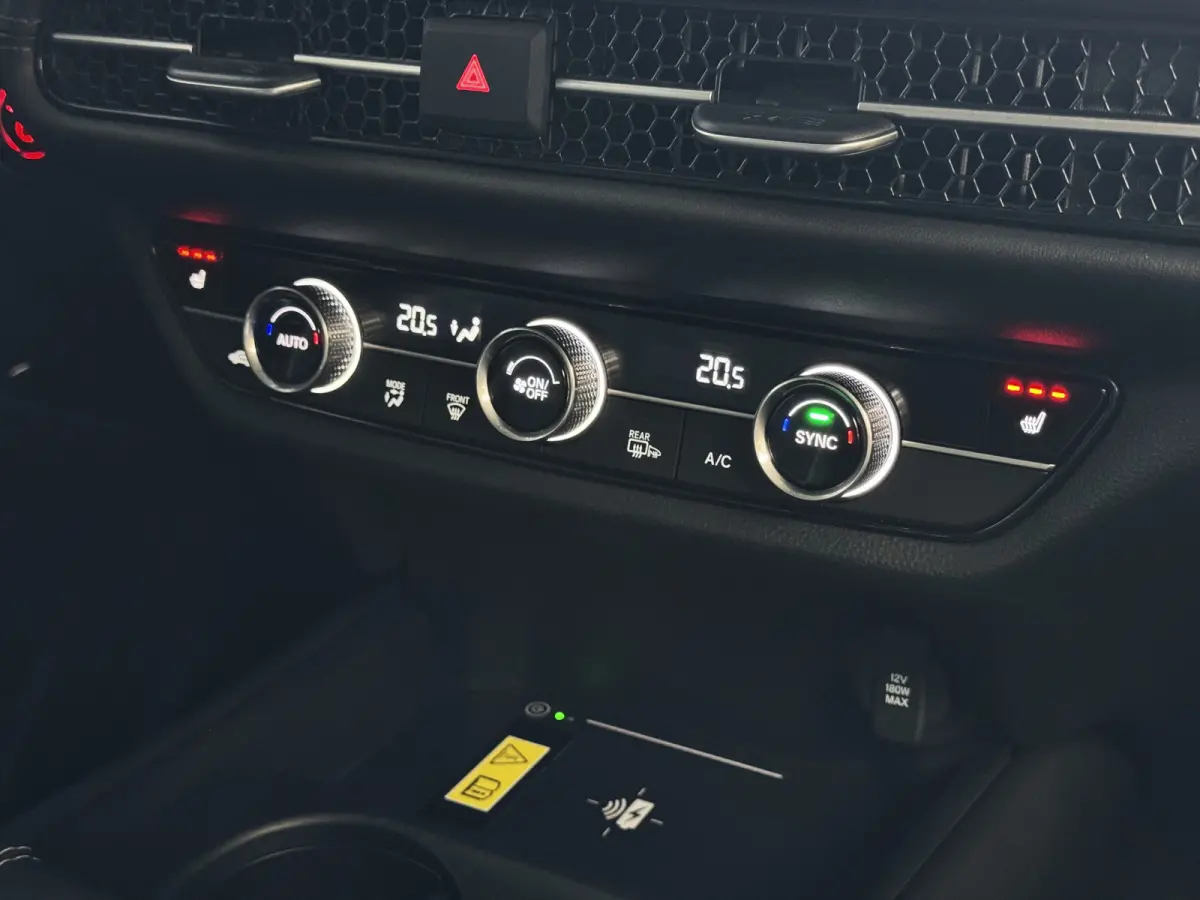 2.0 e:HEV 184 PK STOELVERW CAMERA CARPLAY SPORT ELEK.STOEL PDC