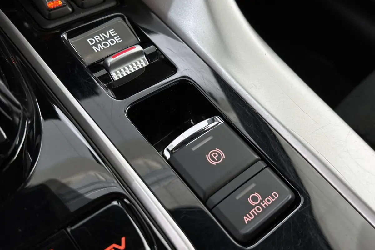 2.4 PHEV Business Intense+ Stoel-Stuur-Achterbank Verwarming