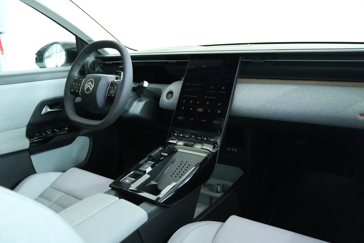 1.2 Hybrid 145 Max | Pano | Massage | HUD | Stoelventilatie | 360 Camera | Adapt. Cruise | Keyless | BLIS | Elektr. klep