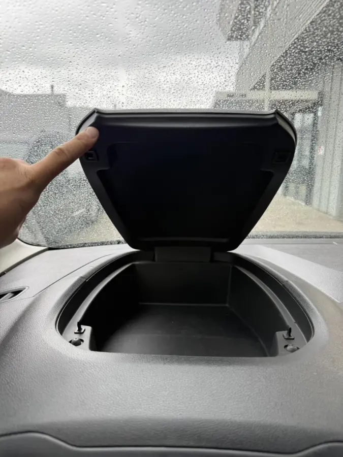 1.2 Benzine | Bluetooth | 5 zitplaatsen