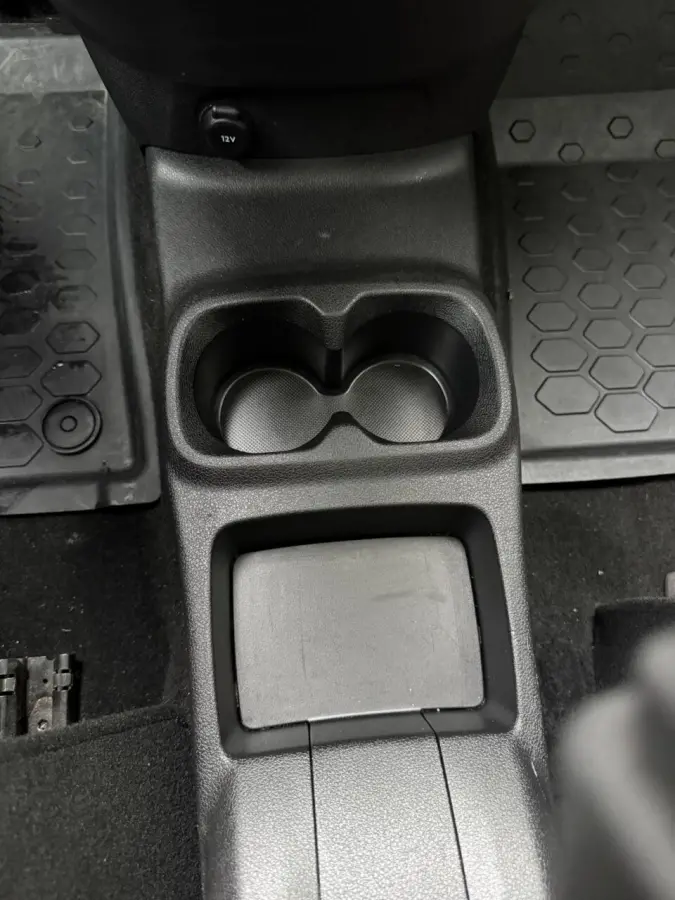 1.2 Benzine | Bluetooth | 5 zitplaatsen