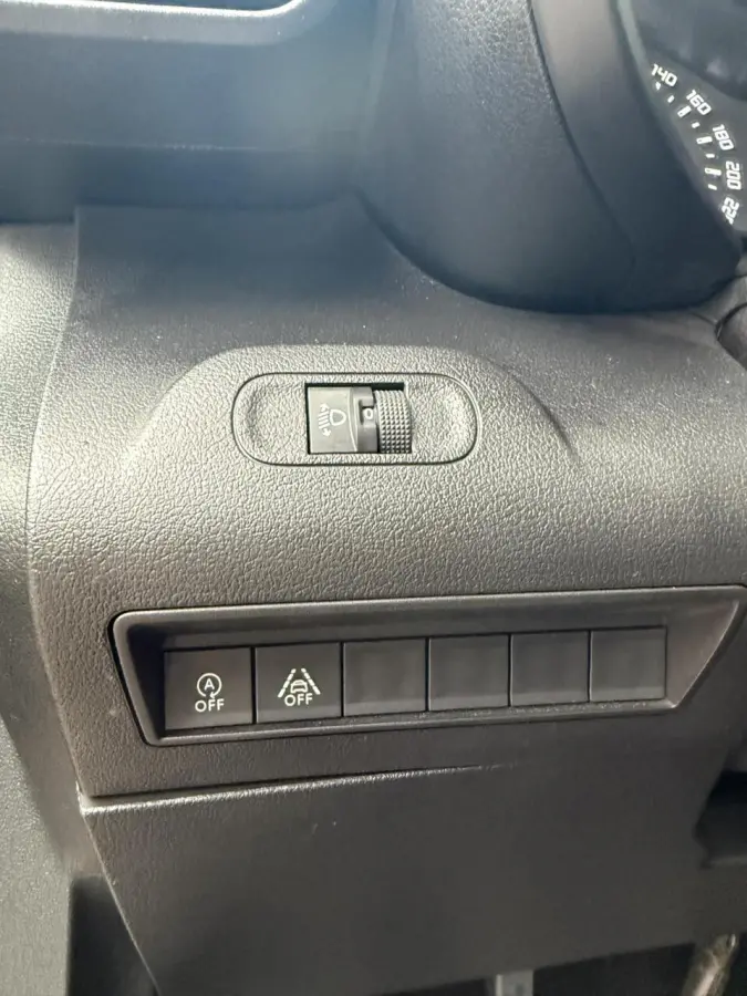 1.2 Benzine | Bluetooth | 5 zitplaatsen