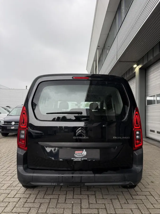 1.2 Benzine | Bluetooth | 5 zitplaatsen