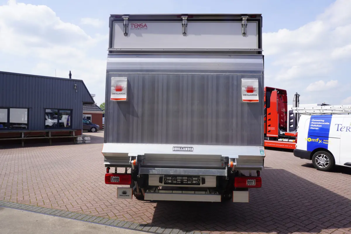 319 CDI 191PK Bakwagen met laadklep Automaat Nr. V068 | Airco | Cruise | Apple-Android DEMO