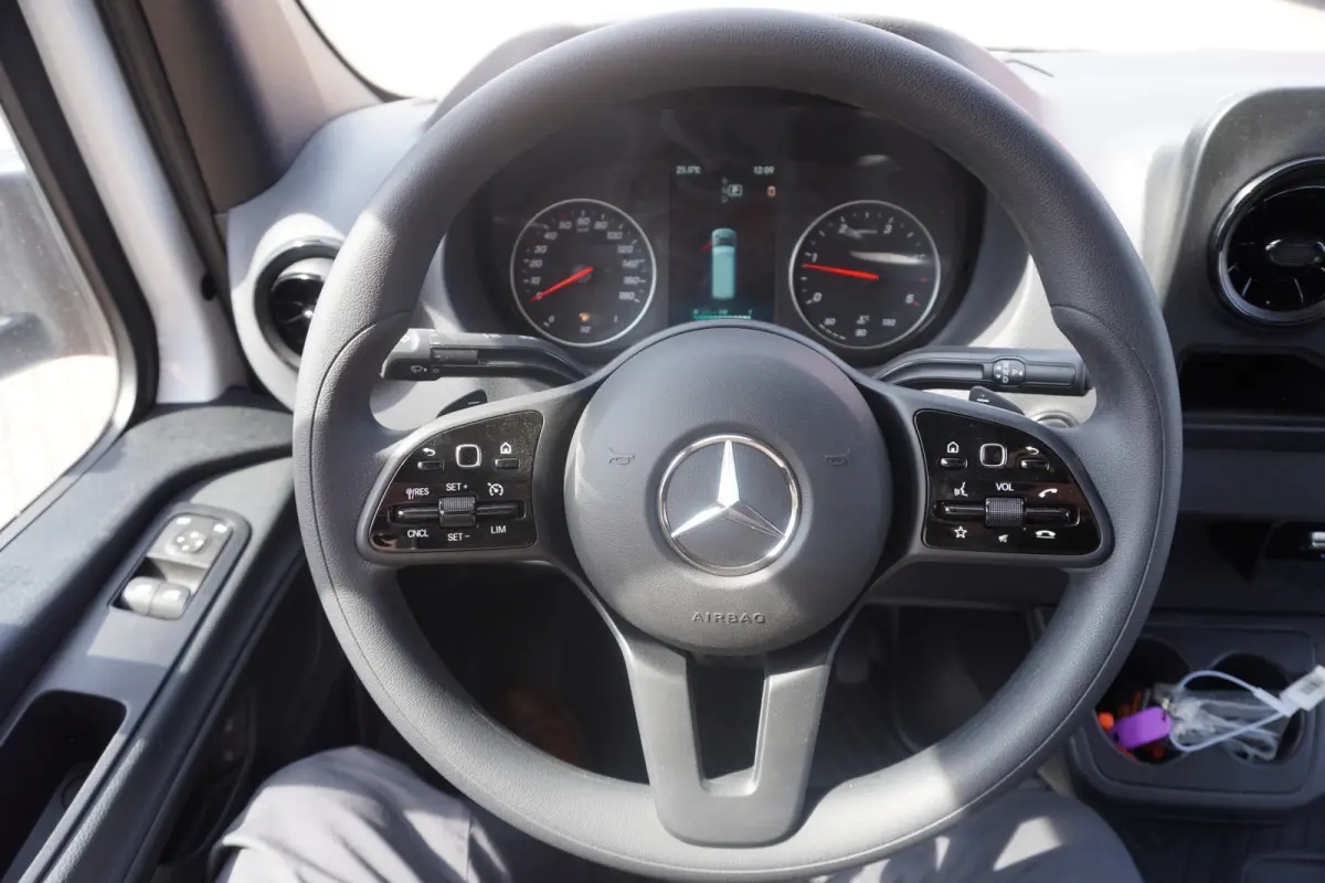 319 CDI 191PK Bakwagen met laadklep Automaat Nr. V068 | Airco | Cruise | Apple-Android DEMO