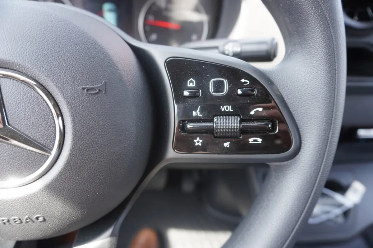 319 CDI 191PK Bakwagen met laadklep Automaat Nr. V068 | Airco | Cruise | Apple-Android DEMO